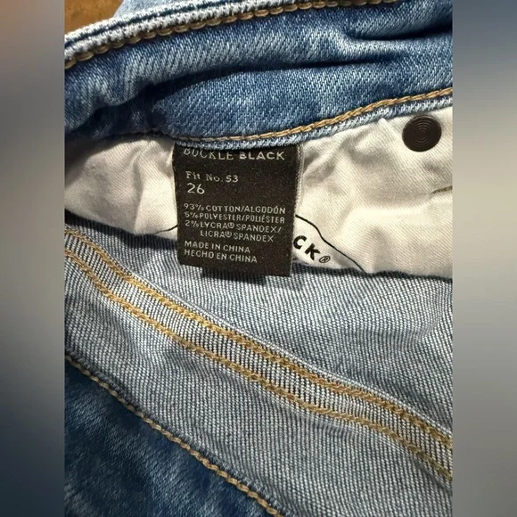 Buckle Black Fit No. 53 Stretch Cuffed Shorts - Picture 6 of 8